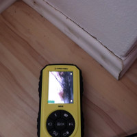 Mit der Mini-Videoskops in der Wand Schimmelbefall gefunden.